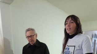 El profesor Aníbal Moliné en la Casa Estudio Hilarión Hernández Larguía: Hilarión y Newton introdujeron otros conceptos: medianera compacta, ventilación cruzada y otra organización del espacio en la vivienda urbana en Rosario”
