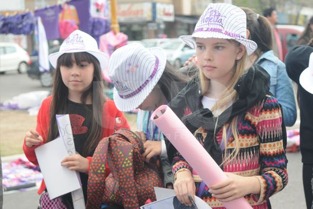 El fenómeno de Violetta llegó y arrasa en Santa Fe