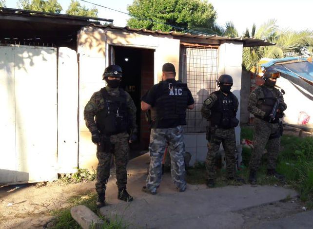 Uno de los operativos realizados por la AIC en la zona de la villa Flammarión.