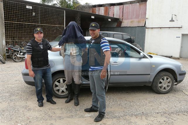 Incautan dólares y pesos que se robaron en San Cristóbal