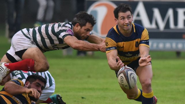 Gimnasia. Ganó los tres partidos que jugó y manda.
