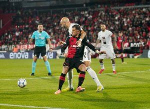 Newells fue mejor que Riestra y cortó la mala racha en Rosario