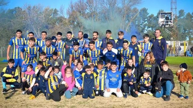 De la mano de un ex-Newells, un pueblo de dos mil habitantes gritó campeón tras 81 años