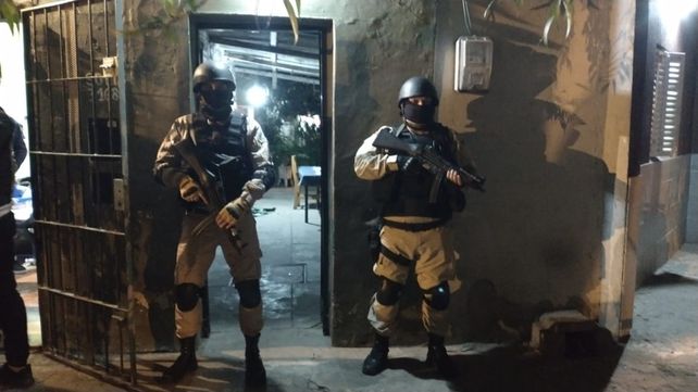 Prefectura realizó los operativos.