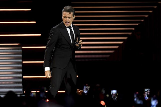 Luis Miguel encandiló a sus fans con clásicos de ayer, hoy y siempre