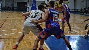 Colón volvió a competir, con apenas seis jugadores disponibles en Santiago del Estero.