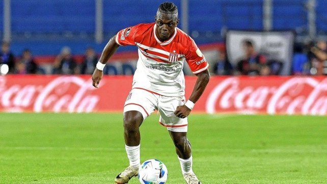 El colombiano Cetré está cerca de ser refuerzo de Boca.