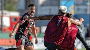 Chacarita se impuso en el clásico ante Tigre y ahora deberá enfrentarse con San Lorenzo.