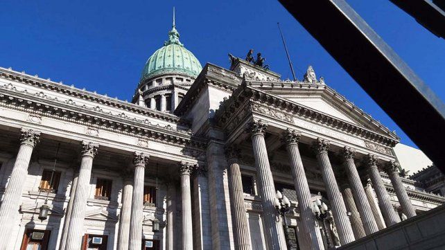 El Gobierno nacional debió ceder en más de 40 modificaciones a la Ley Bases y paquete fiscal a instancias de bloques dialoguistas y partidos provinciales en el Senado.