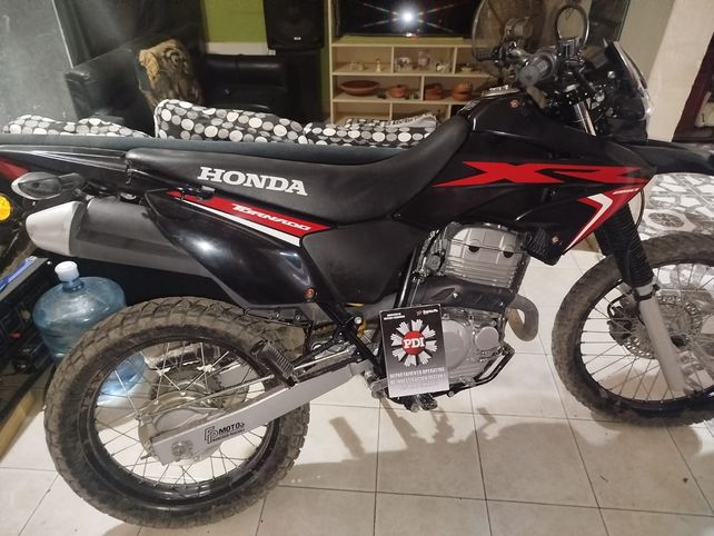 Cayó un violento delincuente por los delitos de abuso de armas y daños en un ataque consumado en las calles del Puerto de Santa Fe