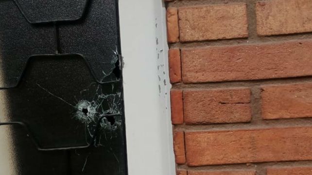 Un nuevo ataque a balazos contra el frente de la casa de un taxista