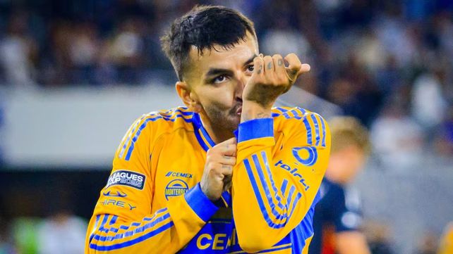 El rosarino Ángel Correa mantiene su postura de abandonar Tigres.
