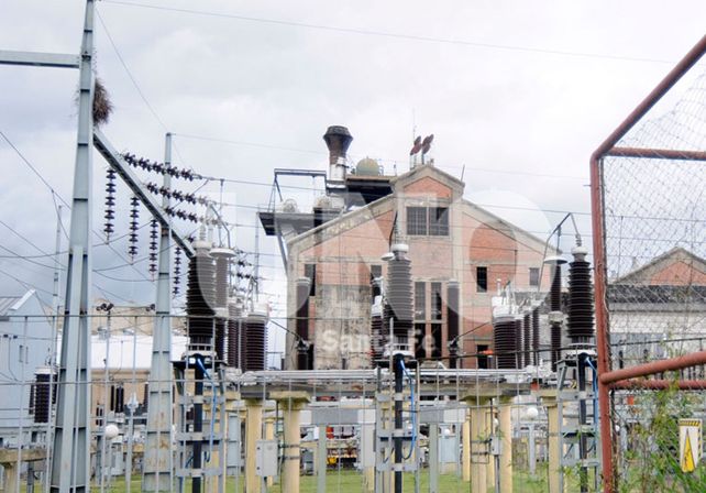 Una falla en un transformador de la EPE dejó sin luz varios barrios de la ciudad