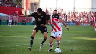 Riestra buscará hacerse fuerte como local ante Barracas Central