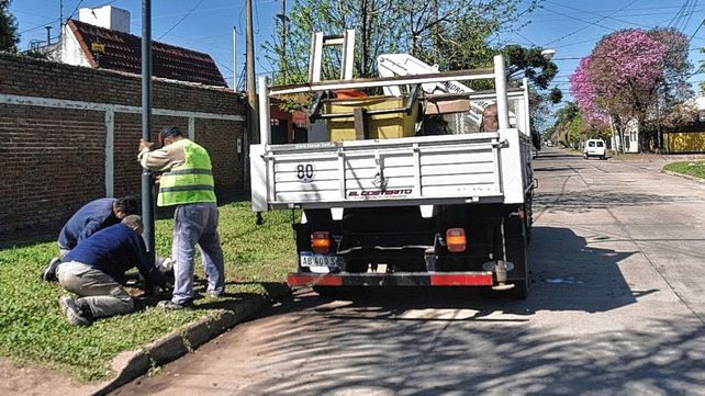 Trabajos de iluminación en la ciudad de Santa Fe