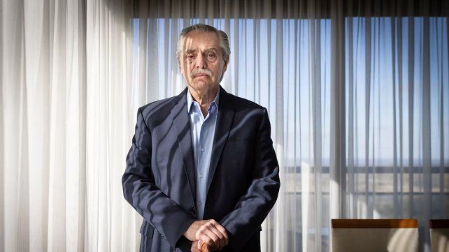 El ex presidente dio una entrevista al diario español