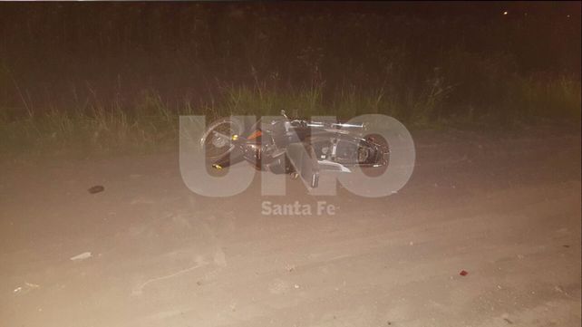 Un motociclista murió al ser embestido por el conductor de una camioneta