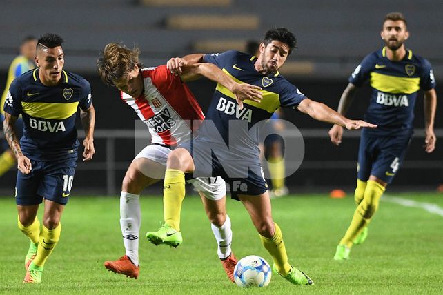 Boca sumó apenas un empate en La Plata