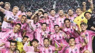 Inter Miami festeja haber llegado a la gran final de la MLS. Messi y Silvetti, felices.