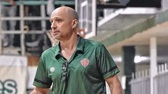 Oscar Armando dejó de ser el entrenador de Ciclista.