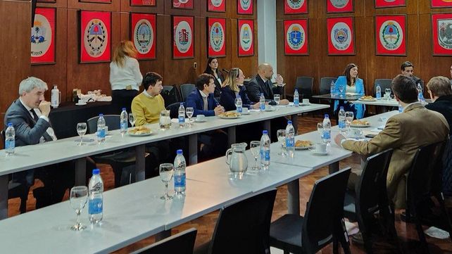 Santa Fe busca mayor injerencia en la Hidrovía y plantea cinco claves para el nuevo pliego licitatorio