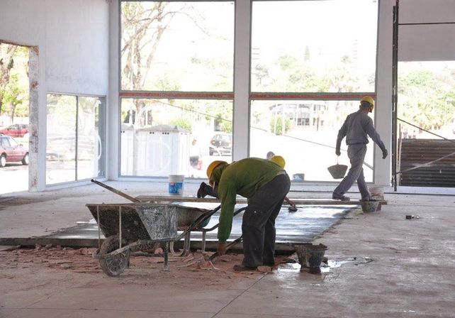 Osuna mostró los avances de la obra del complejo multieventos del puerto