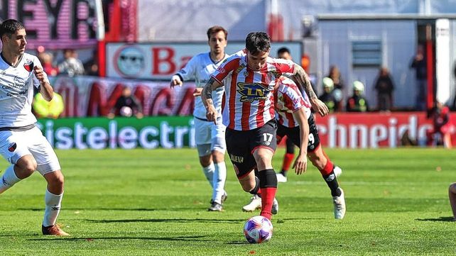 El minuto a minuto del duelo entre Barracas Central y Colón