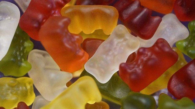 Alumnos de una escuela de Nueva York terminaron hospitalizados por comer caramelos de marihuana