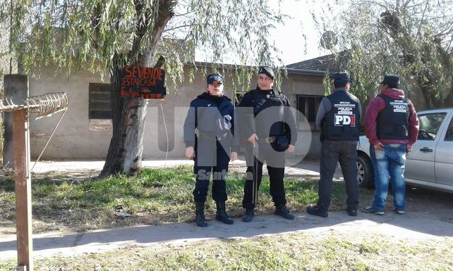 Cocaína, celulares y dinero en efectivo en un procedimiento antinarcótico en Esperanza