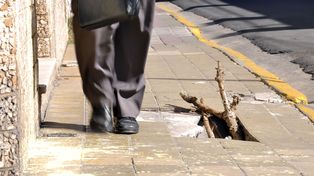 Riesgos. La seguridad para transitar está legislada en los códigos Urbano y de Edificación.&nbsp;