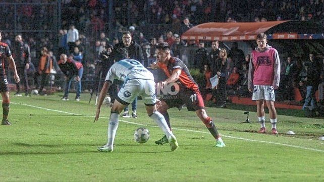 Los destacados números del goleador Lago en el triunfo de Colón ante Rafaela