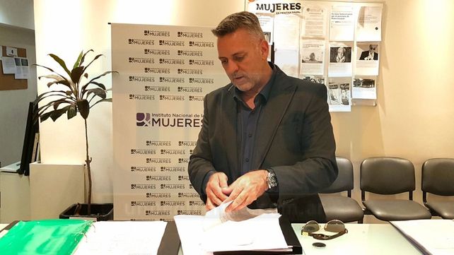Pedido de intervención. Zonzini presentó el reclamo ante el organismo nacional de la Mujer.