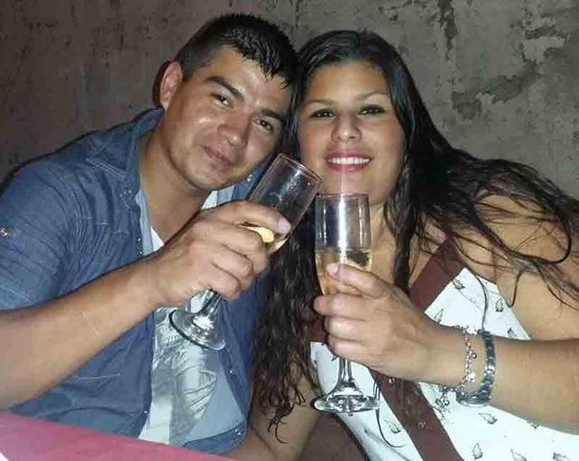 Otros tiempos . Diego Loscalzo y Romina Maguna.