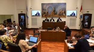 Cruces en el Concejo por la foto que no fue y un reclamo unánime por más gendarmes