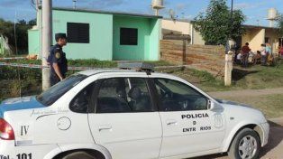 Una familia del barrio Maccarone se enfrentó y una bala perdida impactó en un adolescente que salía de la escuela.