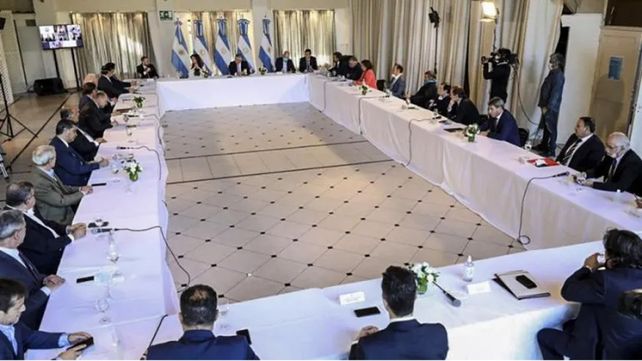 A través de un documento, los 24 gobernadores pidieron unidad ante la pandemia