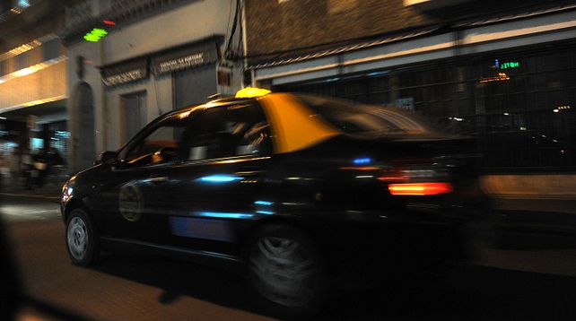 Se espera una alta demanda de taxis esta noche.