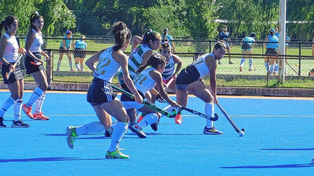 Colón de Santa Fe ganó los dos compromisos del sábado, y es finalista del Regional de hockey.