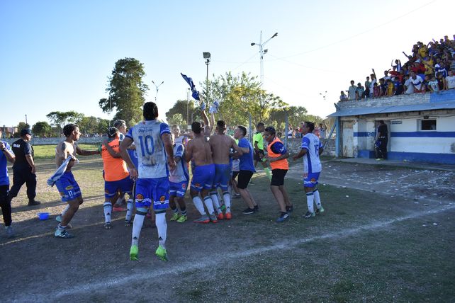 Atenas y Guadalupe definirán el octogonal del ascenso