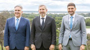 Gobernadores de la Región Centro. Martín Llaryora, Rogelio Frigerio y Maximiliano Pullaro se reúnen este jueves en la ciudad de Santa Fe.