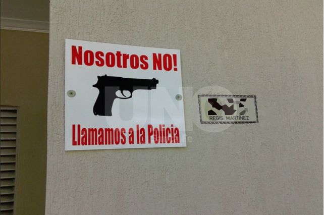 Otro cartel intimidatorio para los ladrones en Santa Fe