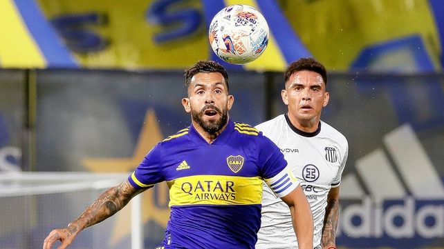 Carlos Tevez se alejó de las canchas a mitad de 2021.