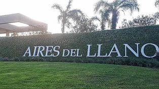 Robaron 6 mil dólares y joyas de una caja fuerte en una casa del barrio privado Aires del Llano