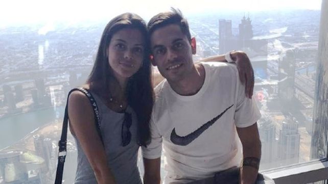 Brian Calabrese y su novia María Victoria en Muscat