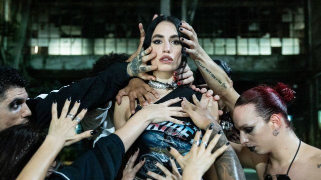 Lali regresa a Santa Fe en el marco del “Lali Tour 2025”. El show tendrá lugar el sábado 12 de julio a las 21.30 horas en la Estación Belgrano