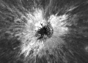 Descubrieron en la Luna un nuevo cráter de más de 200 metros