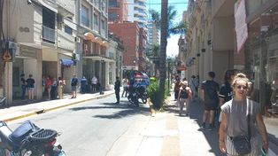Evacuaron un edificio del Centro por una fuga de gas y trasladaron a un joven al Hospital Cullen