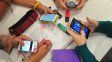 ¿Sí o no a los celulares en las escuelas? En Santa Fe proponen regular su uso y limitar las pantallas en los recreos