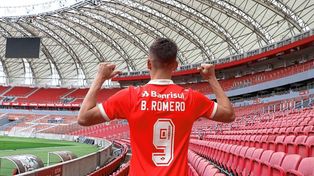 Braian Romero ya fue presentado en el Inter de Porto Alegre.