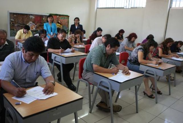 Este lunes se reanudan los concursos docentes